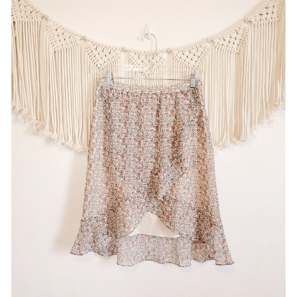 Madewell Dresses & Skirts - MADEWELL Floral Ruffle High Low Midi Skirt sz 6